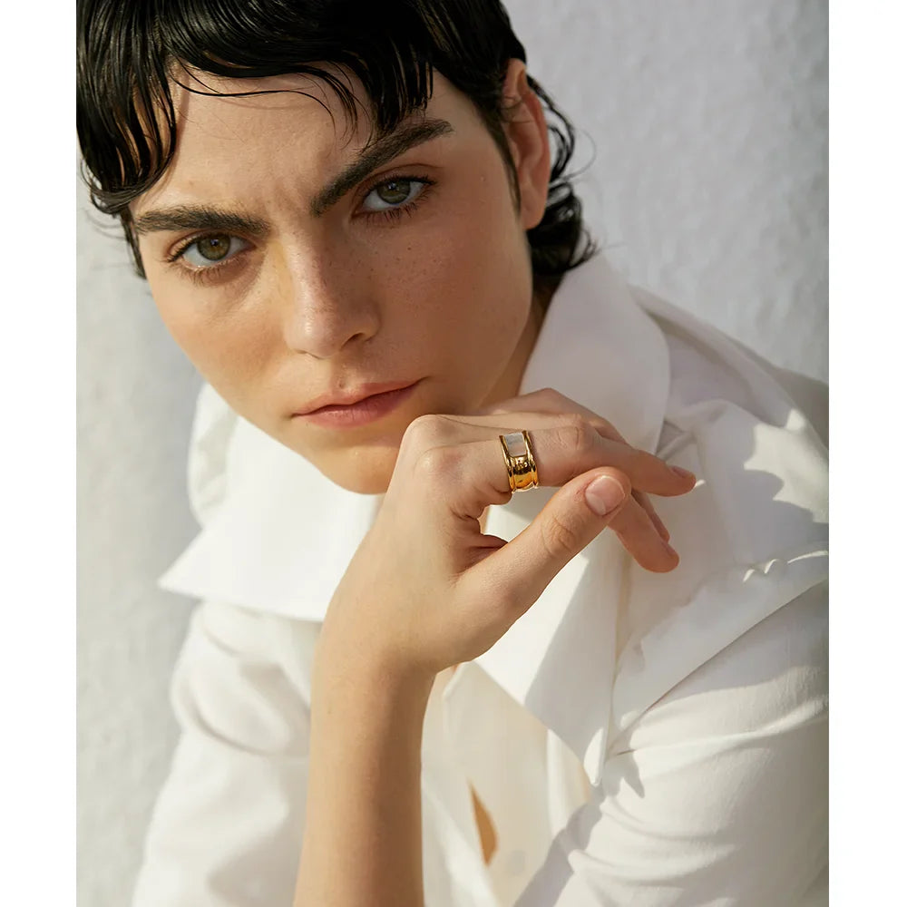 Gold shell ring