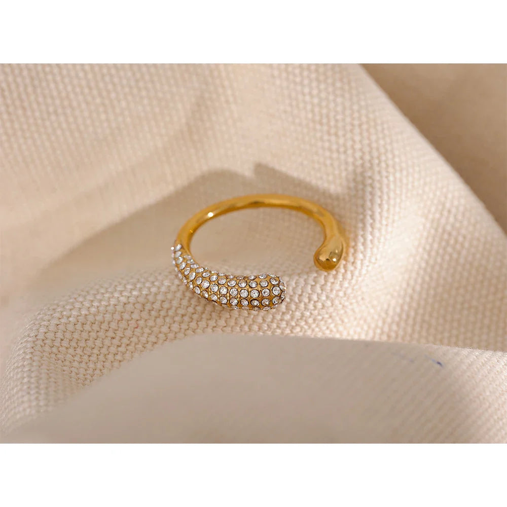 Pearl Cluster Ring
