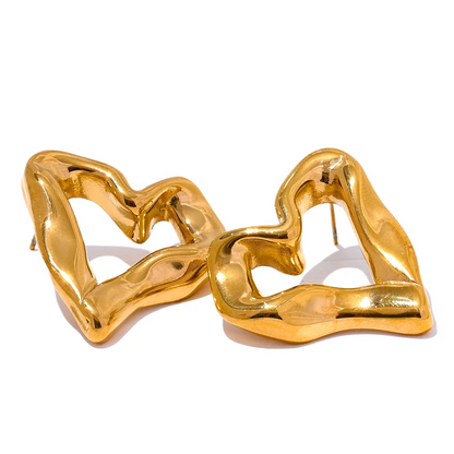 Heart Hollow Studs