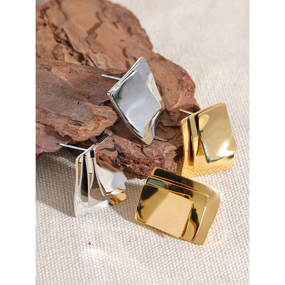 Glossy Square Layered Overlay Stud Earrings