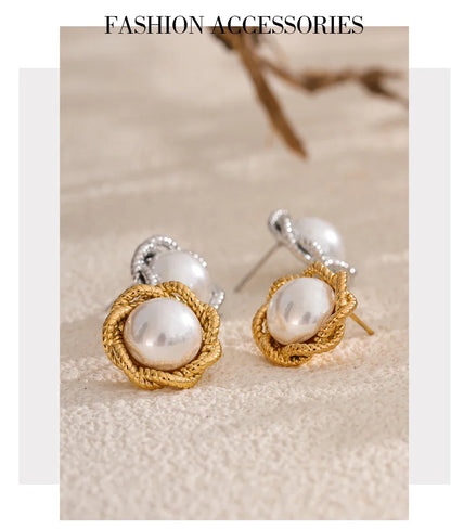 Stud With Pearl