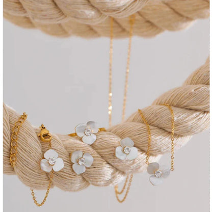 Flower Pendant
