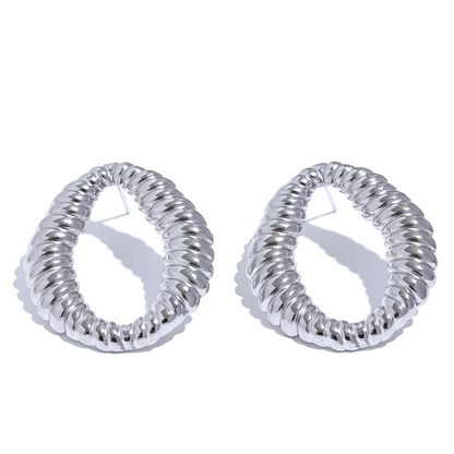 Oval Hollow Stud Earrings