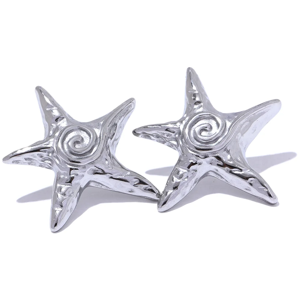 Star Golden Stud Earrings