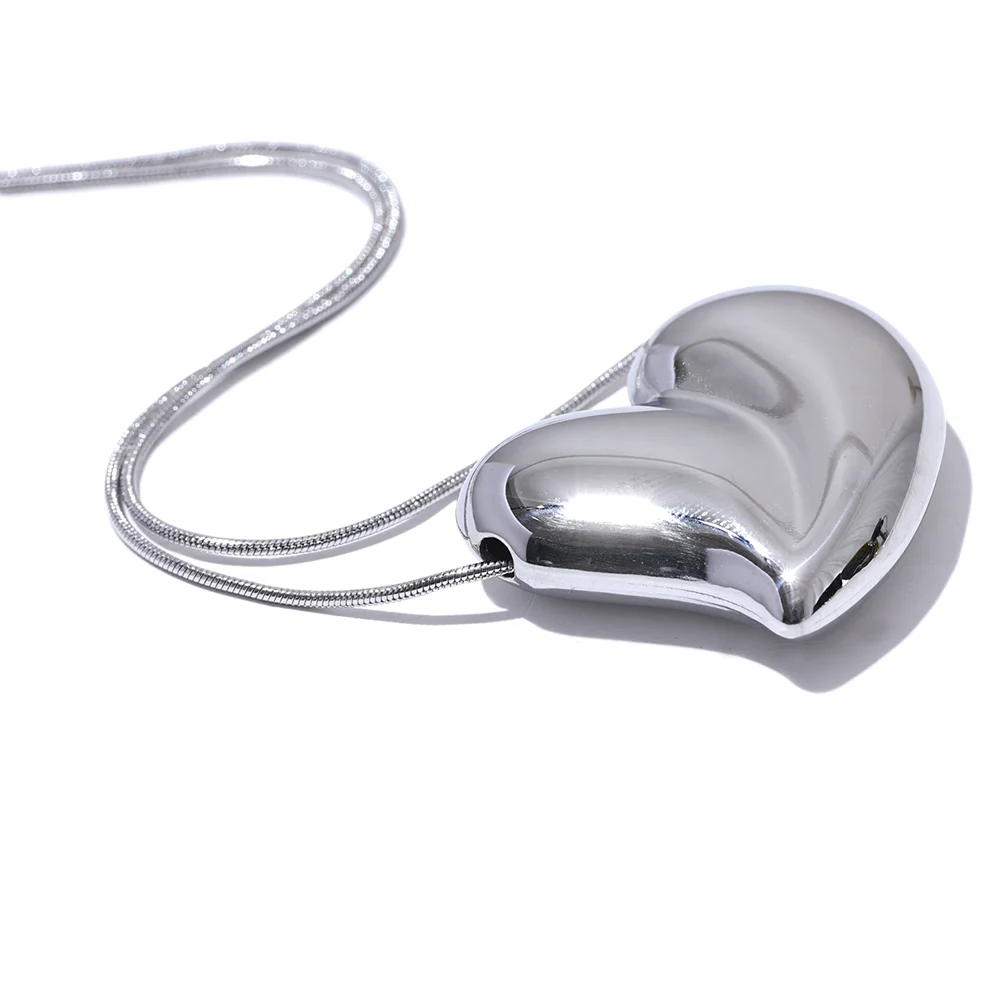 Puffy Heart Necklace