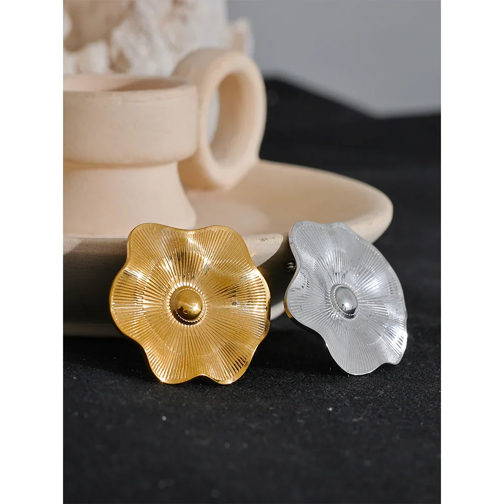 Floral Brooch Pin