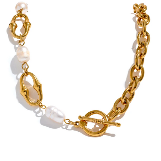 Small Pearl Necklace