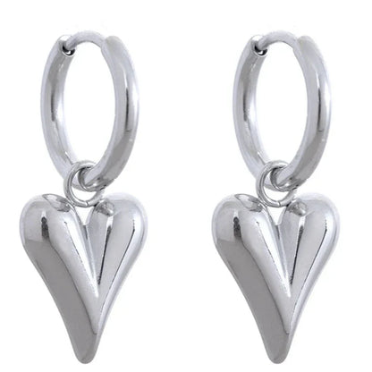 Heart Pendant Choker Necklace